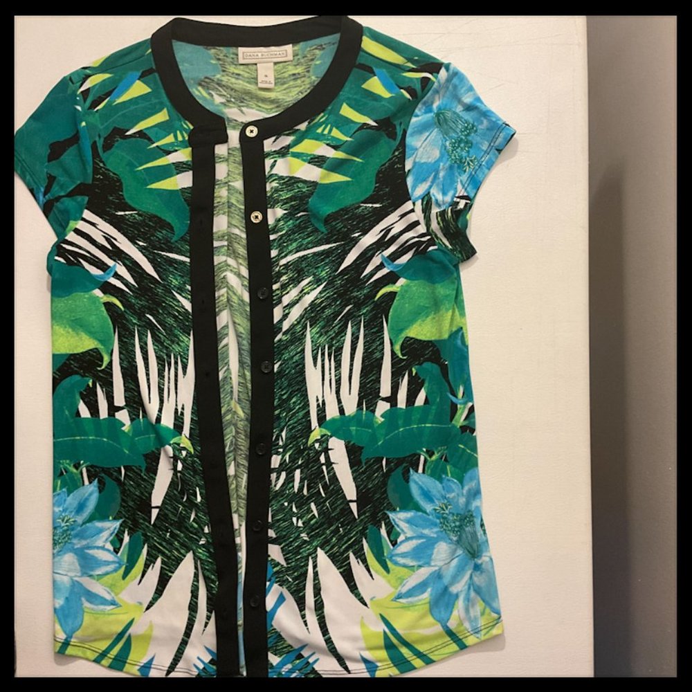 Dana Buchman Short Sleeve Blouse Small